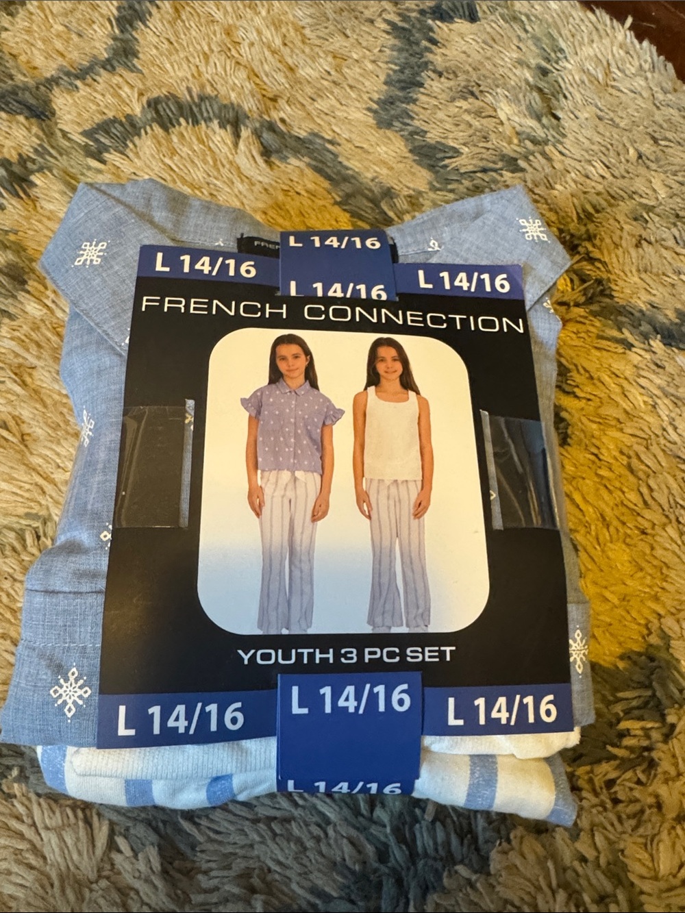 girls  3 piece pants and shirts set - French connection